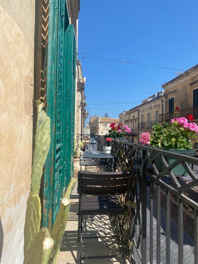 Palazzo Zappata Luxury Room Noto Centro Eksteriør bilde