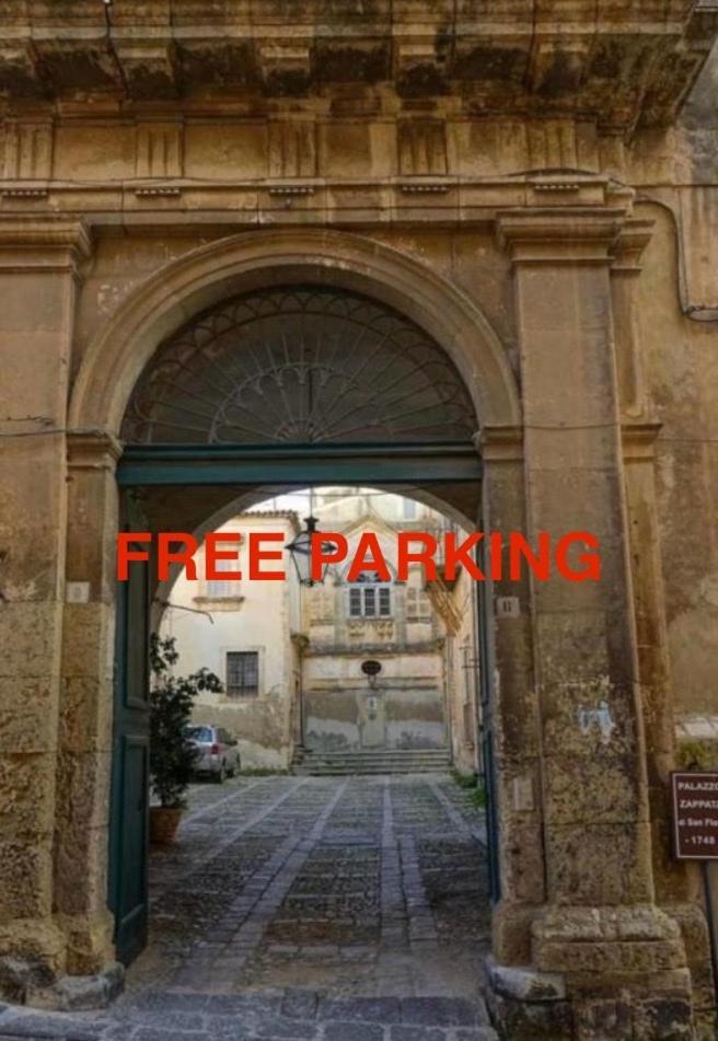 Palazzo Zappata Luxury Room Noto Centro Eksteriør bilde